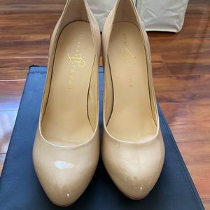 Ivanka Trump heels in nude color